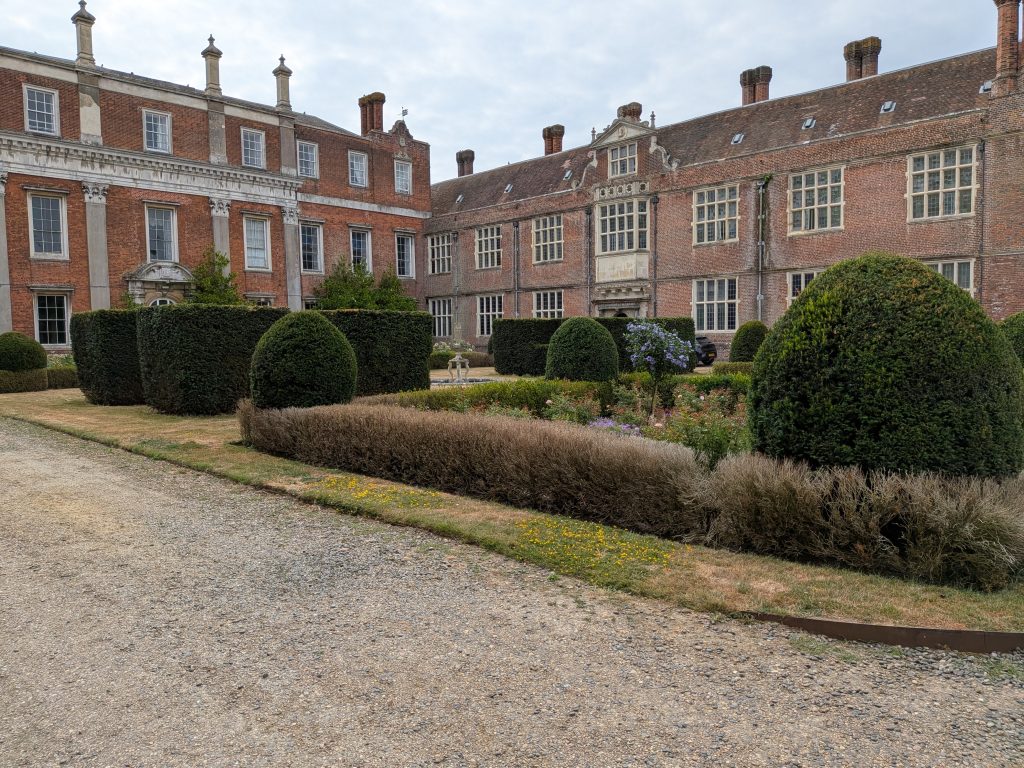Precision hedge cutting at Cobham Hall 
